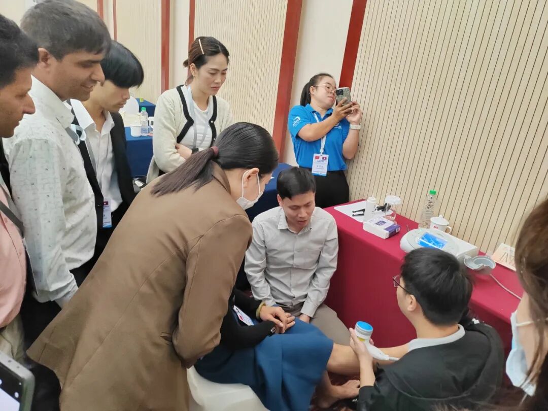 1765348359788478.jpg 昆明培训班1.jpg