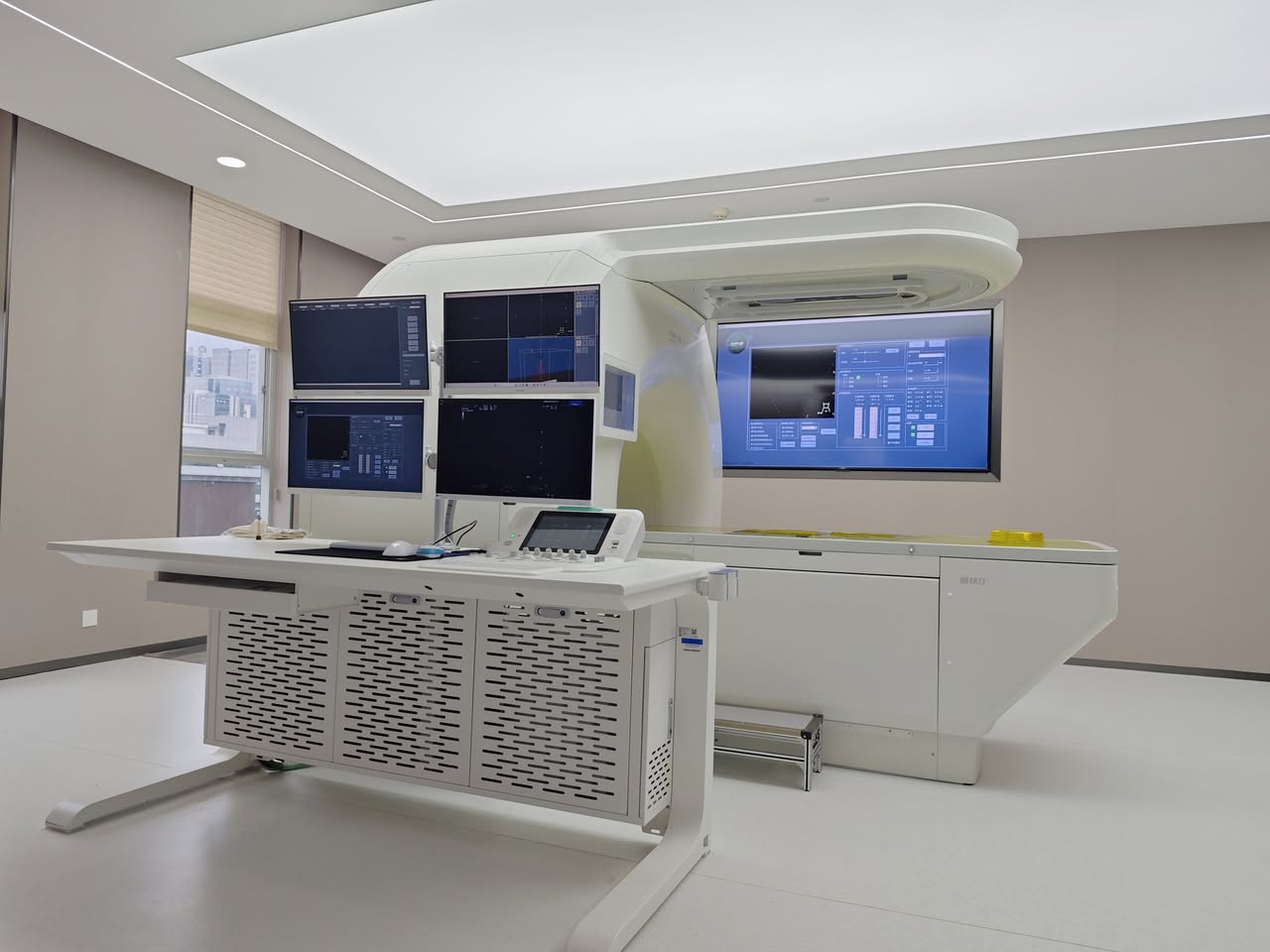 1766995078144575.jpg 新培训中心1.jpg